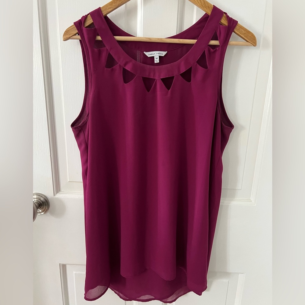 Maroon Top, size M, EUC